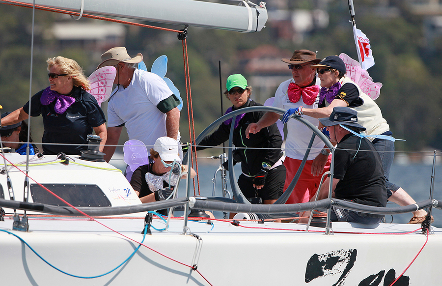 HH14_06 : HH Women's Challenge 2014 : SAILING: Writing Illustration and Photography by Crosbie Lorimer