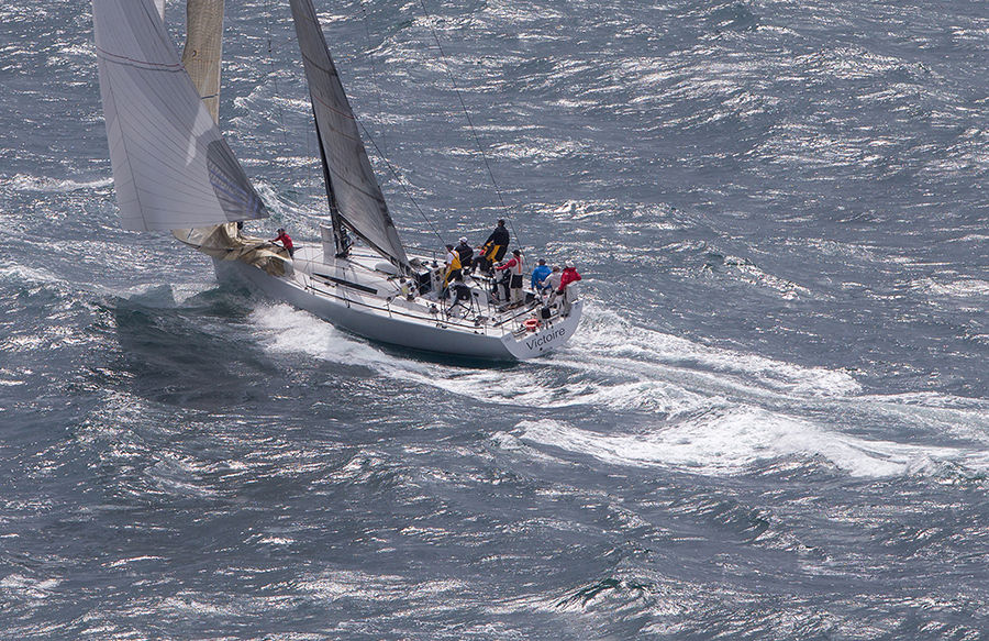 13.jpg : Cabbage Tree Race 2015 : SAILING: Writing Illustration and Photography by Crosbie Lorimer