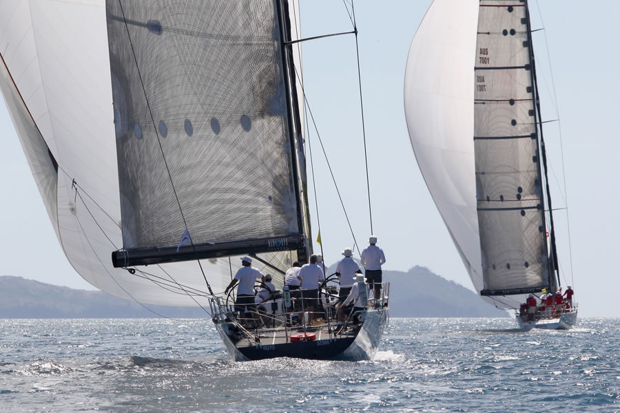 AHIR09_13 : Audi Hamilton Island 2009 : SAILING: Writing Illustration and Photography by Crosbie Lorimer