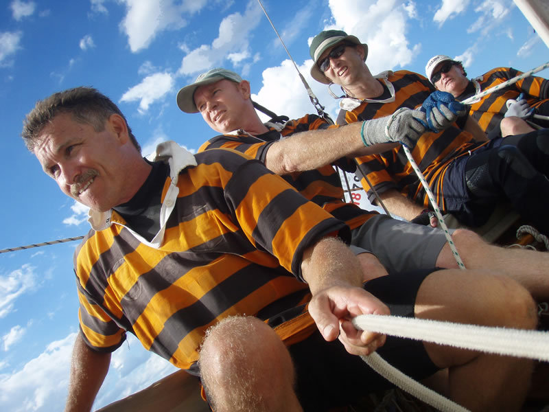 H18_02 : Historic 18 footers : SAILING: Writing Illustration and Photography by Crosbie Lorimer