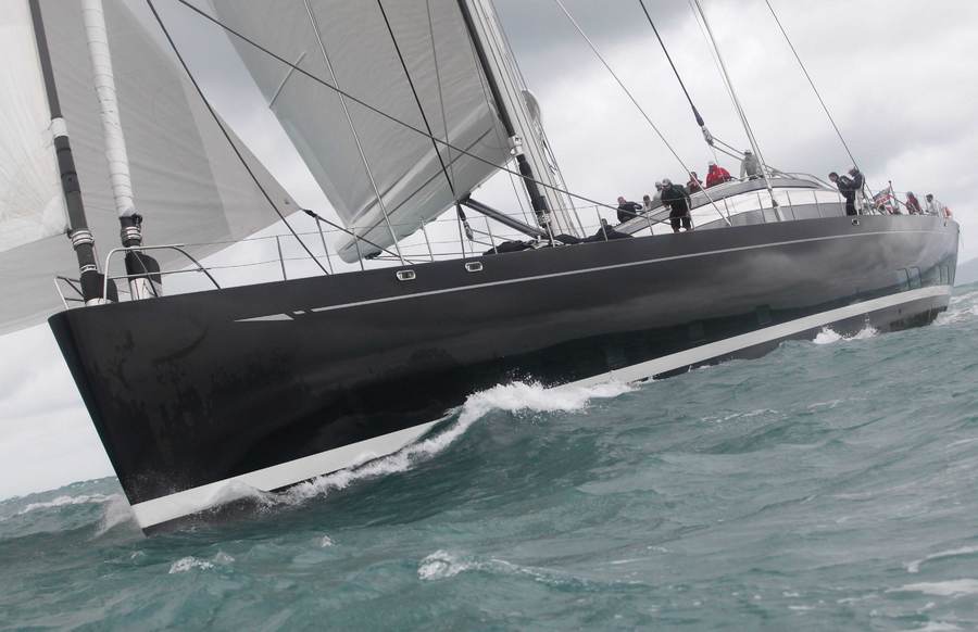 SY04 : Superyachts AHIRW 2010 : SAILING: Writing Illustration and Photography by Crosbie Lorimer