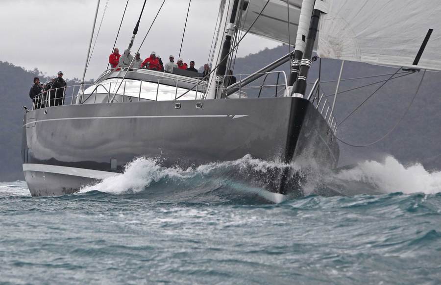 SY11 : Superyachts AHIRW 2010 : SAILING: Writing Illustration and Photography by Crosbie Lorimer