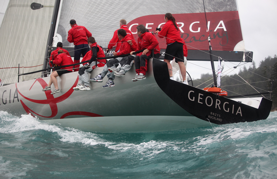 AH 10_13 : Audi Hamilton Island RW 2010 : SAILING: Writing Illustration and Photography by Crosbie Lorimer