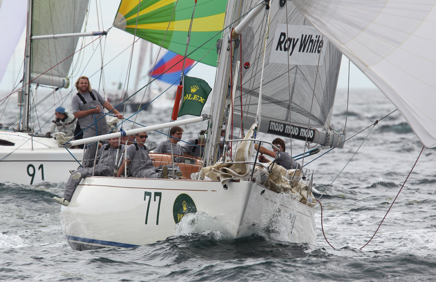 RSH_10_017 : Rolex Sydney Hobart 2010 : SAILING: Writing Illustration and Photography by Crosbie Lorimer