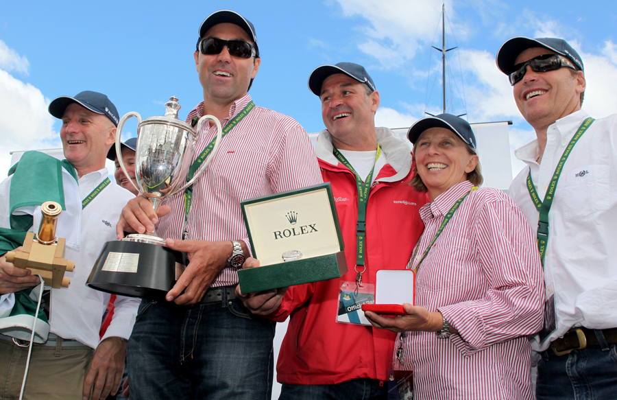  : Rolex Sydney Hobart 2010 : SAILING: Writing Illustration and Photography by Crosbie Lorimer