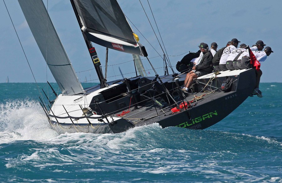 AH-03 : Audi Hamilton Island RW 2011 : SAILING: Writing Illustration and Photography by Crosbie Lorimer