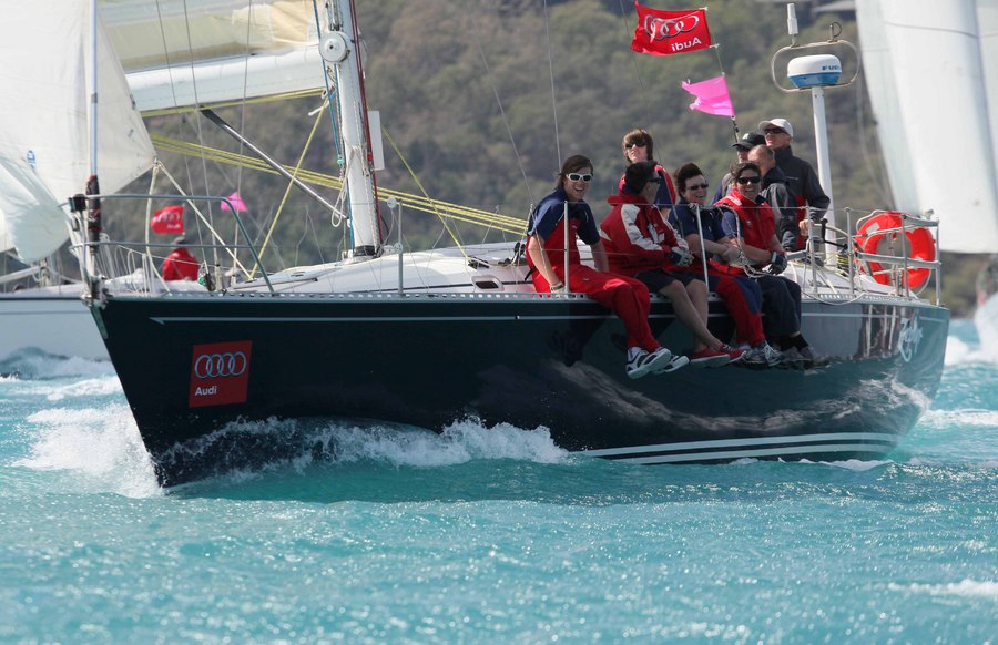 AH-28 : Audi Hamilton Island RW 2011 : SAILING: Writing Illustration and Photography by Crosbie Lorimer