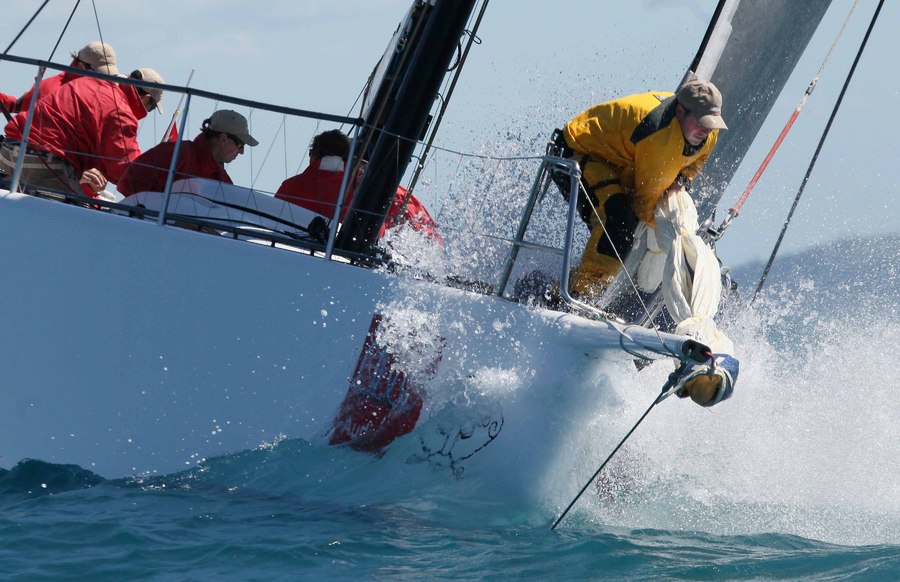 AH-20 : Audi Hamilton Island RW 2011 : SAILING: Writing Illustration and Photography by Crosbie Lorimer