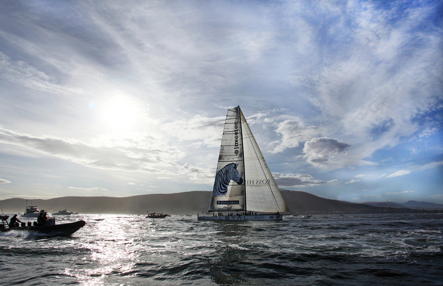 RSH11_10 : Rolex Sydney Hobart 2011 : SAILING: Writing Illustration and Photography by Crosbie Lorimer