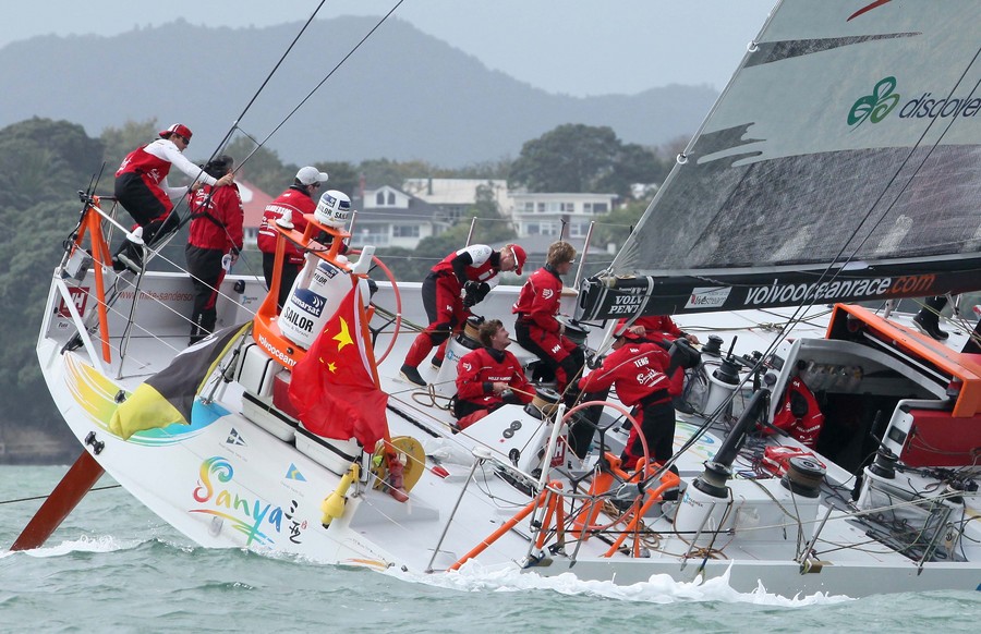 VO_11 : Volvo Ocean Race 2012 : SAILING: Writing Illustration and Photography by Crosbie Lorimer