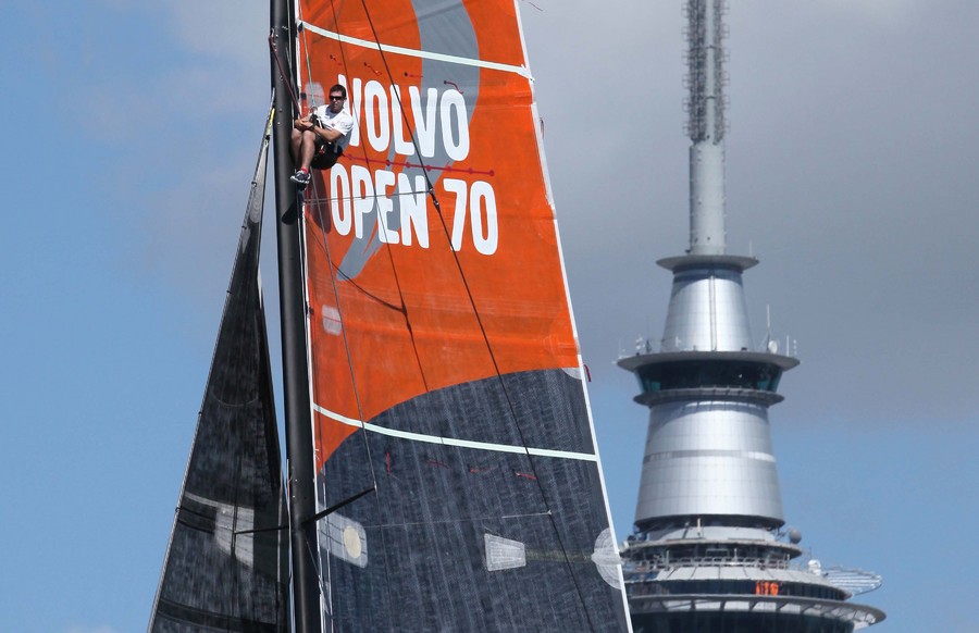 VO_07 : Volvo Ocean Race 2012 : SAILING: Writing Illustration and Photography by Crosbie Lorimer