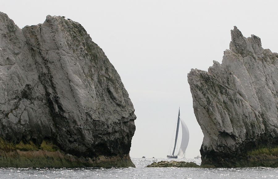 JSR_23 : J Class Solent Regatta 2012 : SAILING: Writing Illustration and Photography by Crosbie Lorimer