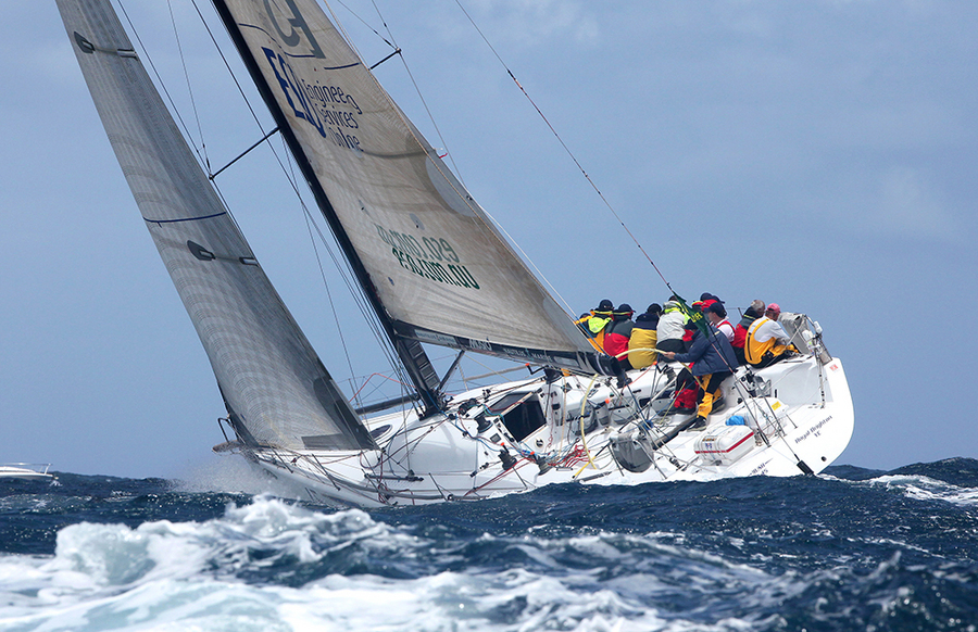 RSH12_12 : Rolex Sydney Hobart 2012 : SAILING: Writing Illustration and Photography by Crosbie Lorimer