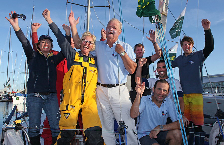 RSH12_29 : Rolex Sydney Hobart 2012 : SAILING: Writing Illustration and Photography by Crosbie Lorimer