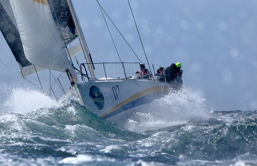 RSH12_06 : Rolex Sydney Hobart 2012 : SAILING: Writing Illustration and Photography by Crosbie Lorimer