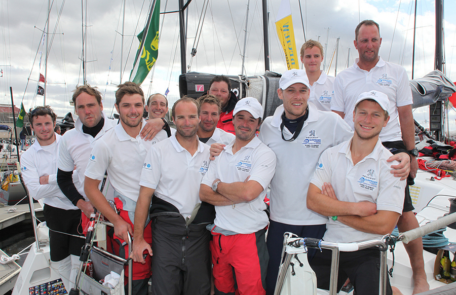 RSH12_23 : Rolex Sydney Hobart 2012 : SAILING: Writing Illustration and Photography by Crosbie Lorimer