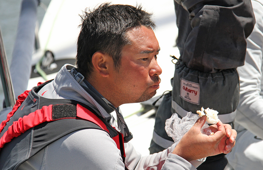 RSH12_27 : Rolex Sydney Hobart 2012 : SAILING: Writing Illustration and Photography by Crosbie Lorimer