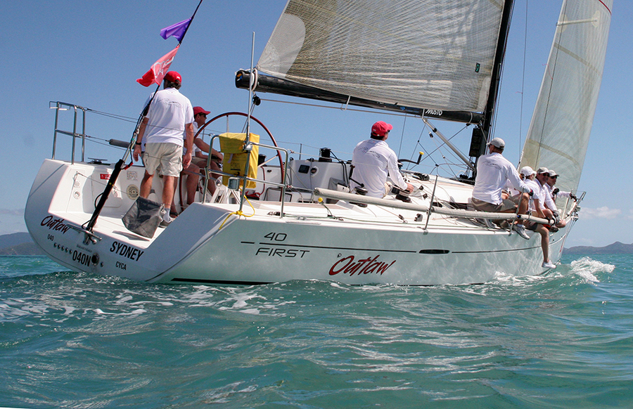 HI_13_13 : Audi Hamilton Island 2013 : SAILING: Writing Illustration and Photography by Crosbie Lorimer