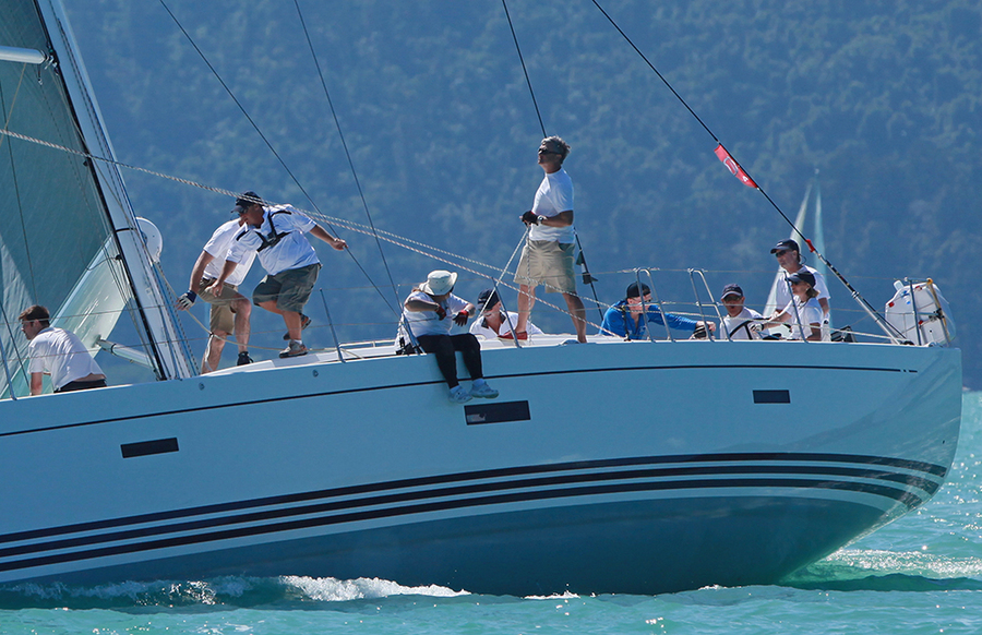 HI_13_04 : Audi Hamilton Island 2013 : SAILING: Writing Illustration and Photography by Crosbie Lorimer