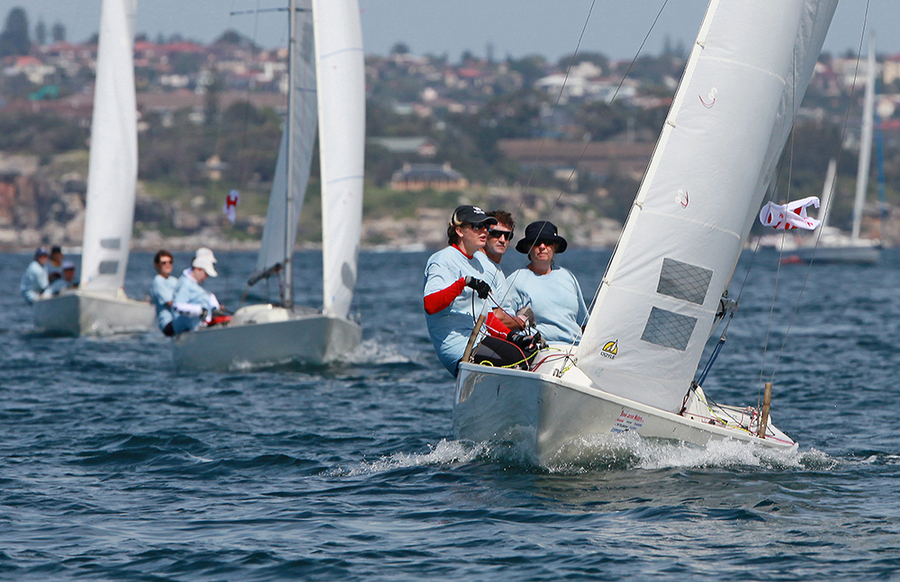 HH14_41 : HH Women's Challenge 2014 : SAILING: Writing Illustration and Photography by Crosbie Lorimer