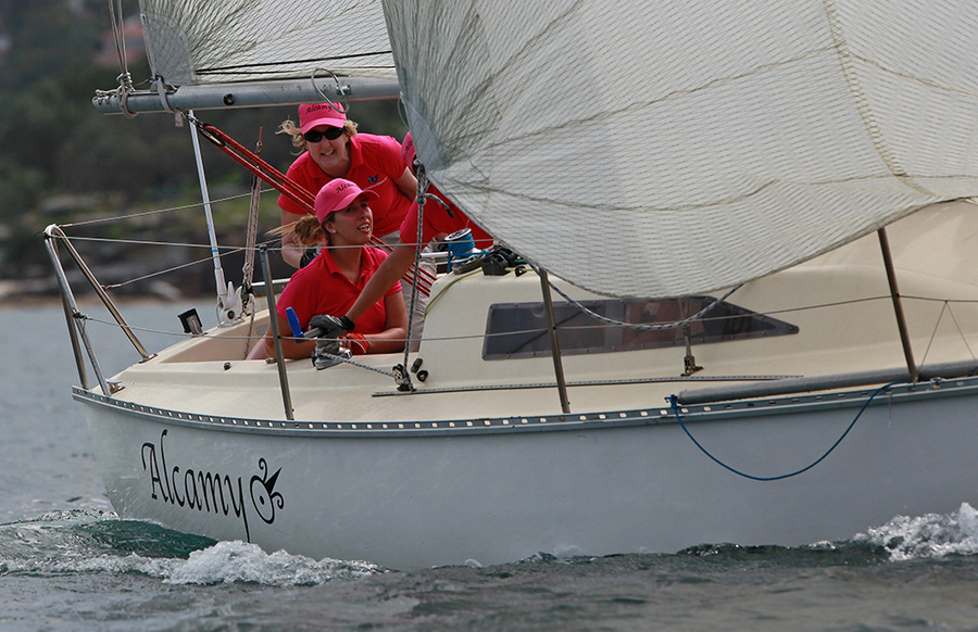 HH14_09 : HH Women's Challenge 2014 : SAILING: Writing Illustration and Photography by Crosbie Lorimer