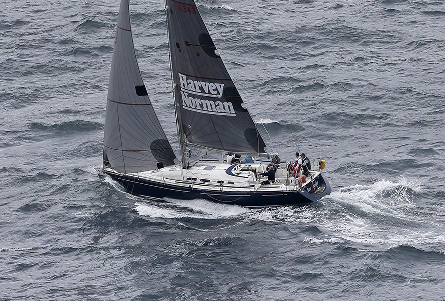 CTI_0631.JPG : Cabbage Tree Race 2015 : SAILING: Writing Illustration and Photography by Crosbie Lorimer