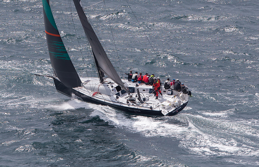 10.jpg : Cabbage Tree Race 2015 : SAILING: Writing Illustration and Photography by Crosbie Lorimer
