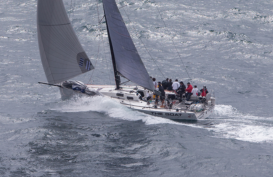 14.jpg : Cabbage Tree Race 2015 : SAILING: Writing Illustration and Photography by Crosbie Lorimer